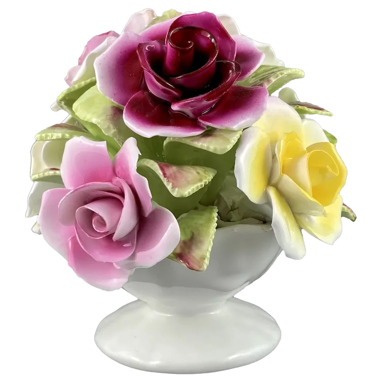 b 英国製E STRATFORD 陶器製バラ 花置物 オブジェ ギフト Royale Stratford Porcelain Flowers, Roses in White Vase, 4.25” (H
