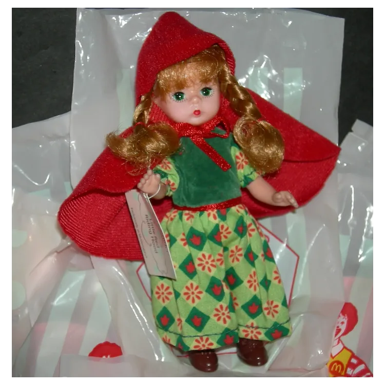 2001 - 2002 - MADAME ALEXANDER - McDONALD'S - (15) FIFTEEN DOLLS