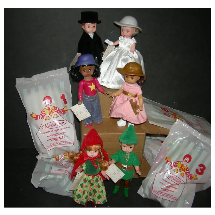 2001 - 2002 - MADAME ALEXANDER - McDONALD'S - (15) FIFTEEN DOLLS