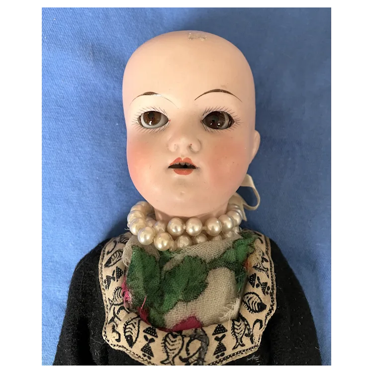 アンティーク ビスクドール Heubach Koppelsdorf スリープアイ Antique German Heubach Koppelsdorf 250 Doll. For Sale at Ruby Lane